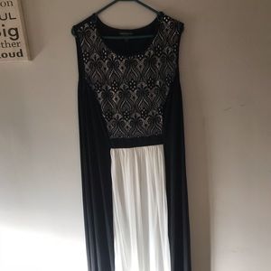 Black and white sleeveless dress